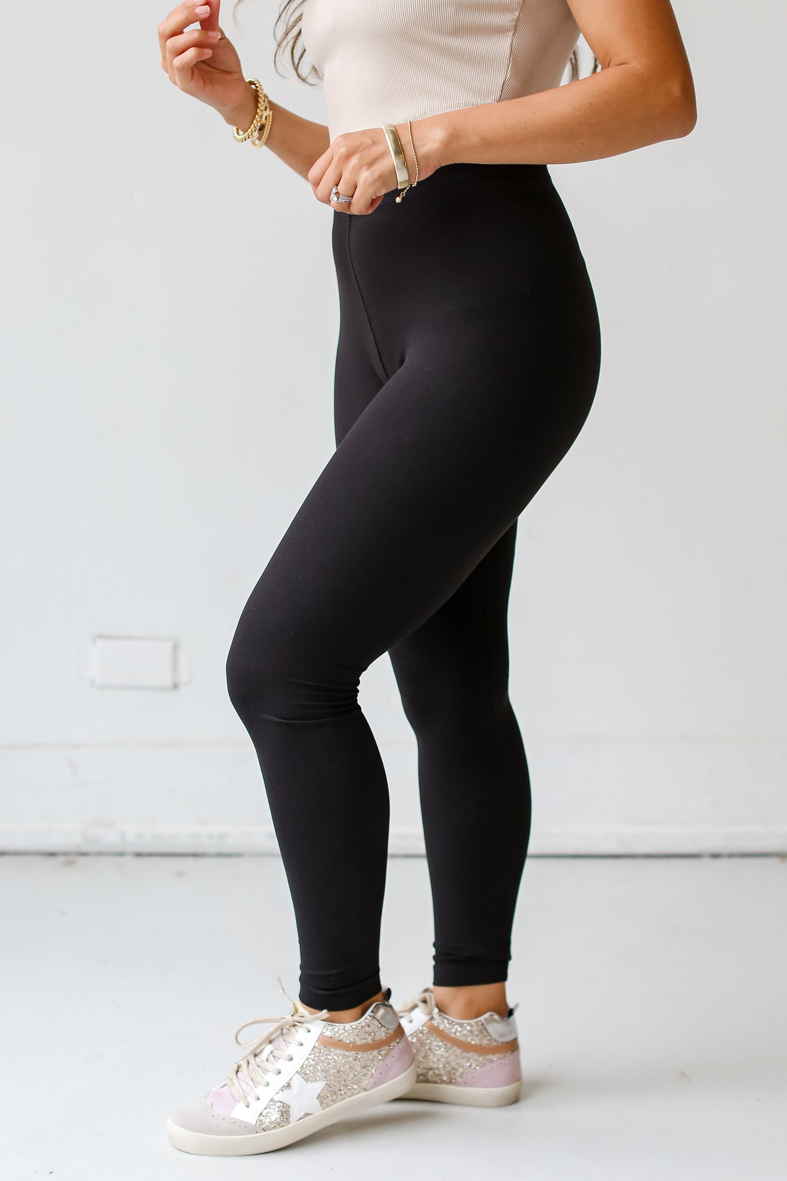 Easy Essential High-Waisted Leggings KM4