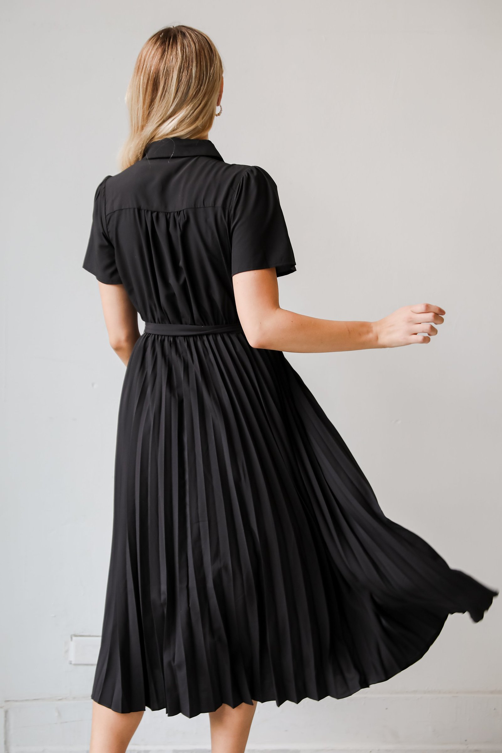 Desirable Date Pleated Midi Dress KM8