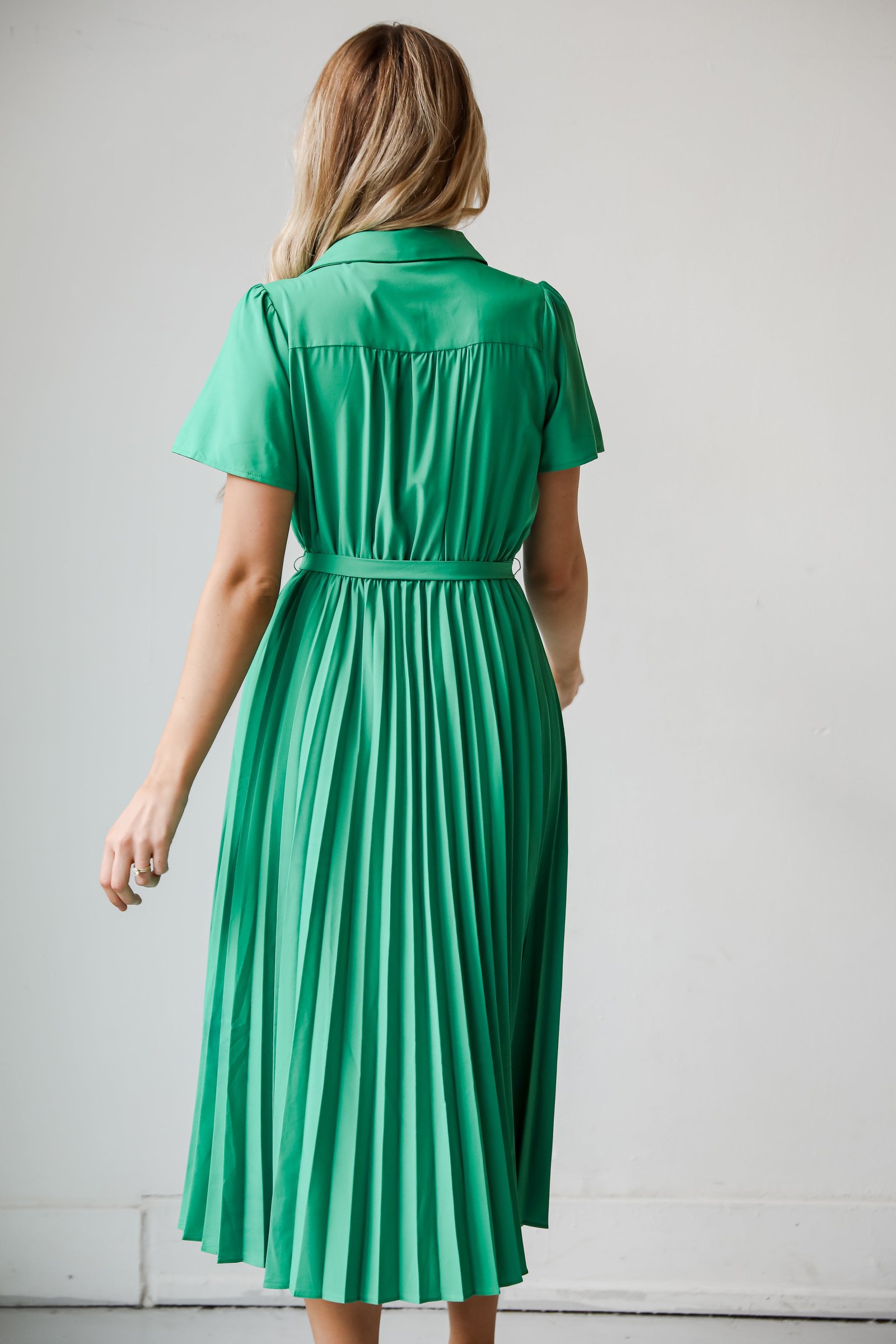 Desirable Date Pleated Midi Dress KM8